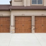 Choosing A Steel Garage Door With A Wood Look